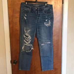 American Eagle Tomgirl Cropped Jeans
